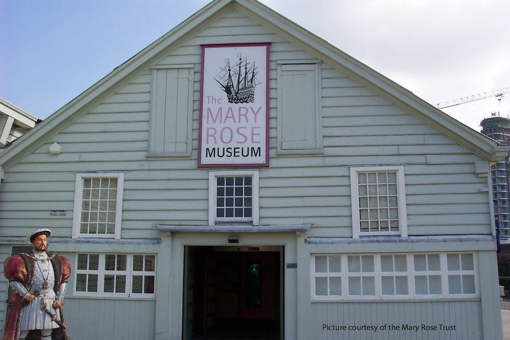 AT_Case_Mary Rose Submarine Museums .jpg